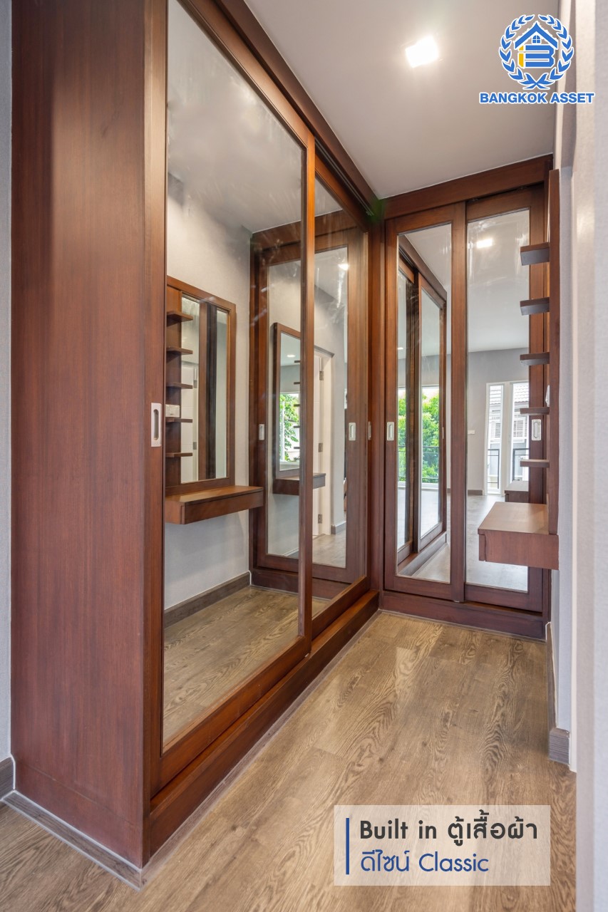 บ้านมือสองตกแต่งใหม่ ม.บางกอกบูเลอวาร์ด ราชพฤกษ์-พระราม5 ดีไซน์สุดหรู เนื้อที่ 69 ตร.ว. บนสังคมคุณภาพ SC Asset* ฟังก์ชันพร้อม 3 ห้องนอน 3 ห้องน้ำ จอดรถได้ 2 คัน บนทำเลติดถนนราชพฤกษ์ ใกล้วงเวียนพระรามห้า ,ทางด่วนศรีรัช และเพียง 10 ถึงรถไฟฟ้า "สถานีบางรักใหญ่"...